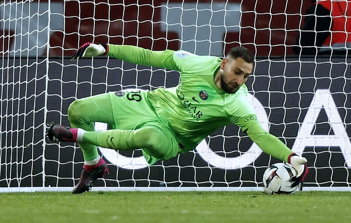 Donnarumma e campion european cu Italia (FOTO: EPA)