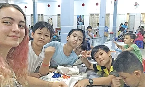 1 vietnam1 3col jpeg