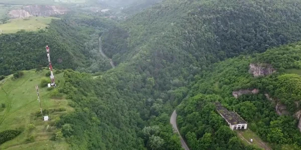Pe urmele buncărului secret din Hunedoara