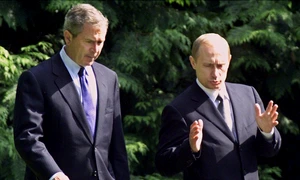 George W Bush Vladimir Putin 2001 FOTO AP