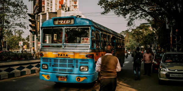 Autobuz TATA Motors FOTO: Pexels