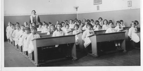 Sala de curs la scoala primara de fete nr 24 din Sos  Viilor, 1931 1932 Biroul foto al PMB (MMB) jpg