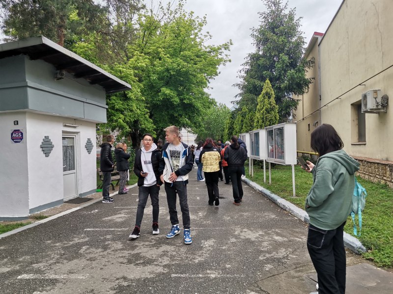 Locurile la liceu pentru care sute de elevi concurează înainte de Evaluarea Națională. „Ideal ar fi să poată să se exprime liber”