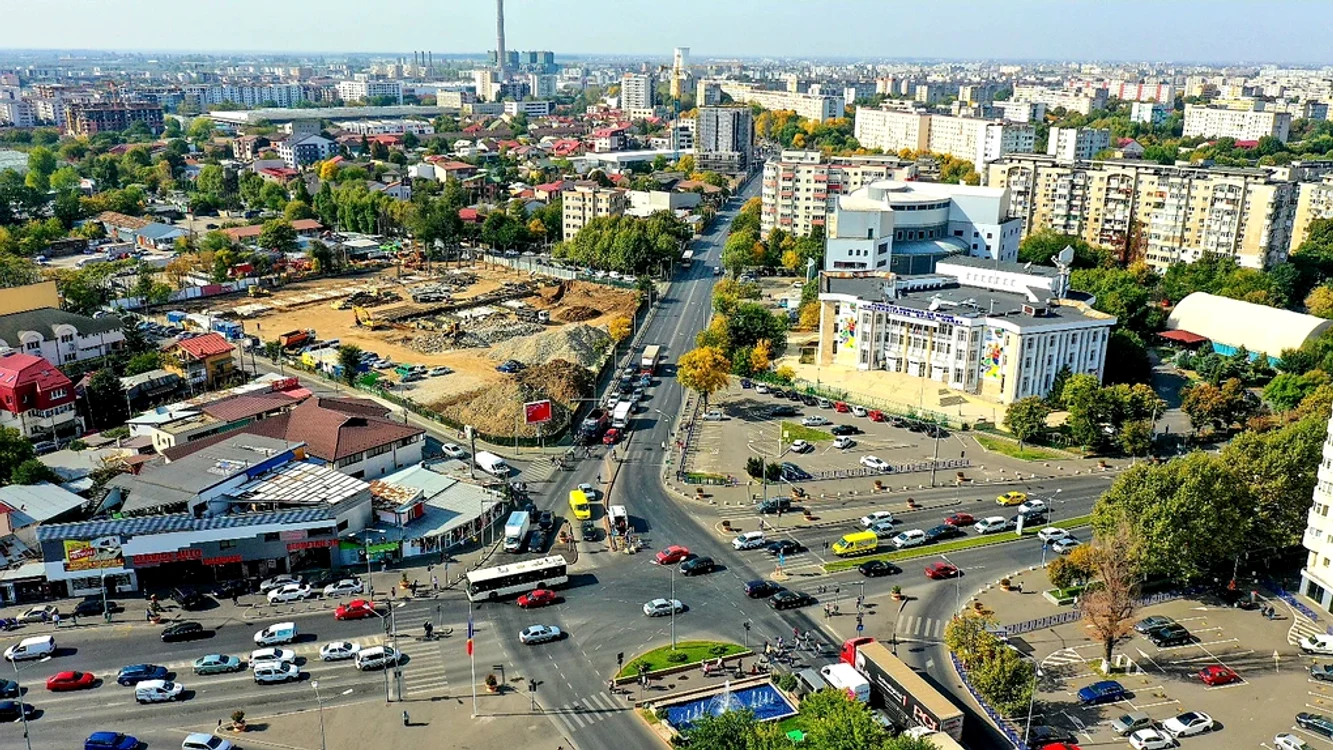 Patinoarul Berceni Arena la intersecția dintre Șoseaua Berceni cu strada Turnu Măgurele