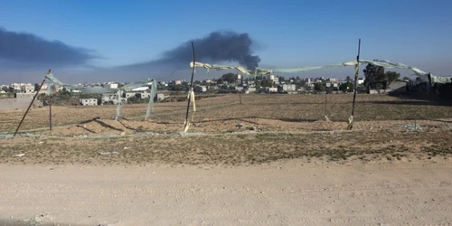 Bombardamente israeliene în Khan Younis FOTO EPA-EFE
