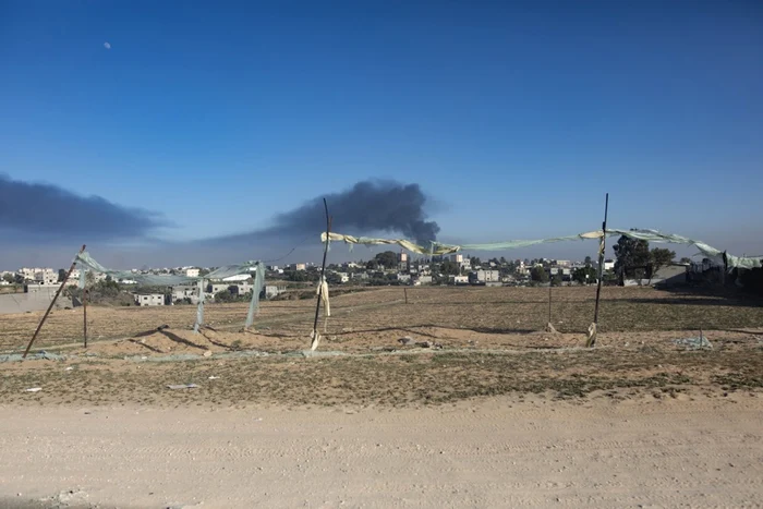 Bombardamente israeliene în Khan Younis FOTO EPA-EFE