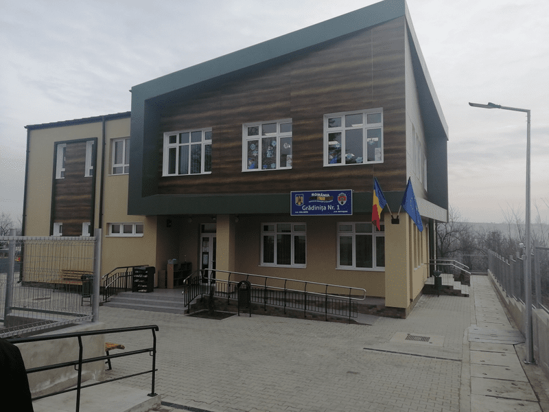 Super-grădinițele de la țară. Dotări în Botoșani, mai moderne decât la oraș