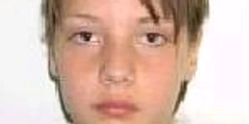 CORNELIA CORINA RAMONA  SĂNĂUCEANU (16 ani)