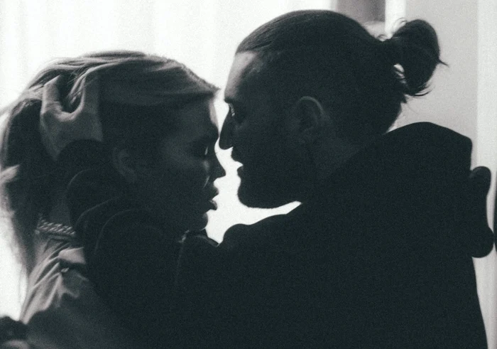 Smiley și Gina Pistol, secvențe erotice în noul videoclip ar artistului Foto: Arhivă personală