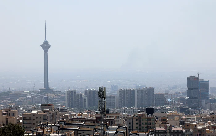 VIDEO Israelul a bombardat postul public de radio din Teheran. Momentul, surprins în direct