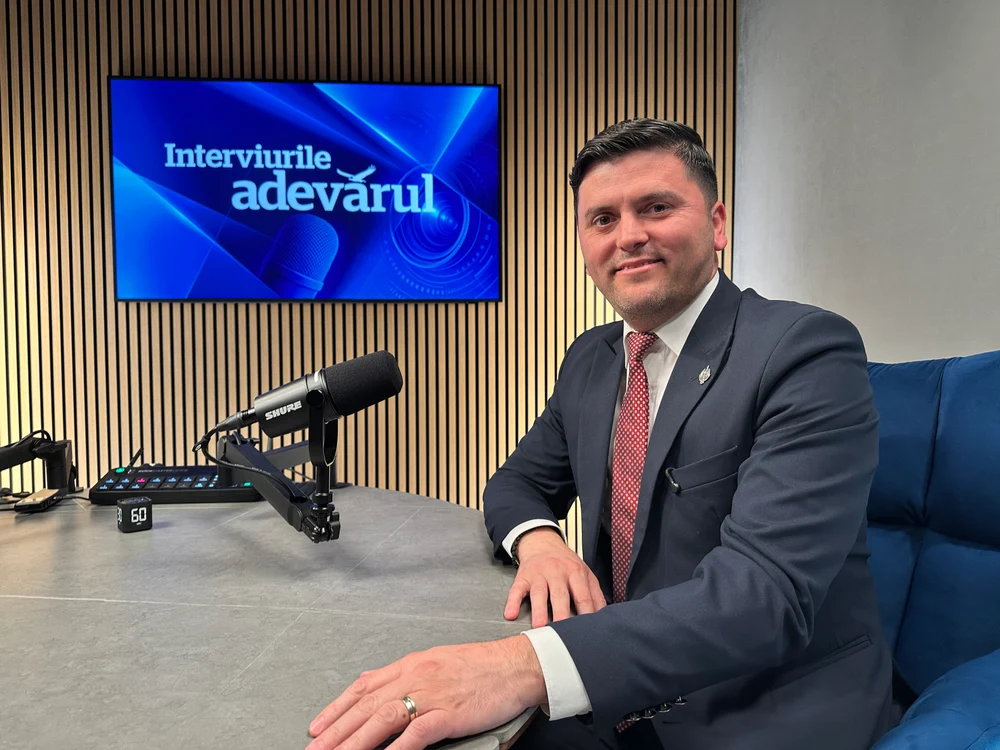 „Terapie cu președinții de partid”. Un deputat PNL a dezvăluit de ce se întâlnește Nicușor Dan cu Fritz, într-o sală „fără microfoane” la Cotroceni