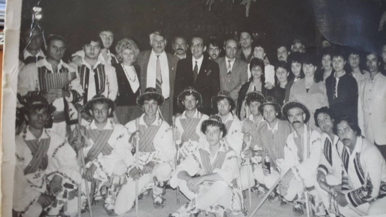 ansamblul izvorasul FOTO Arh personala Mihai Munteanu 