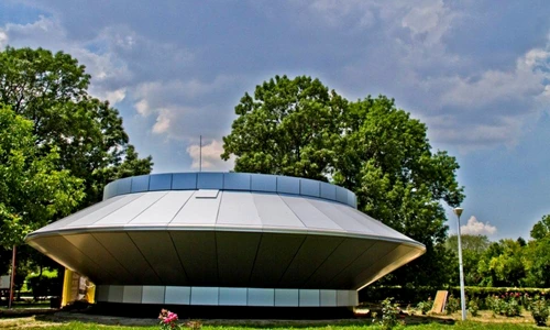 1 51829 original jpg jpeg