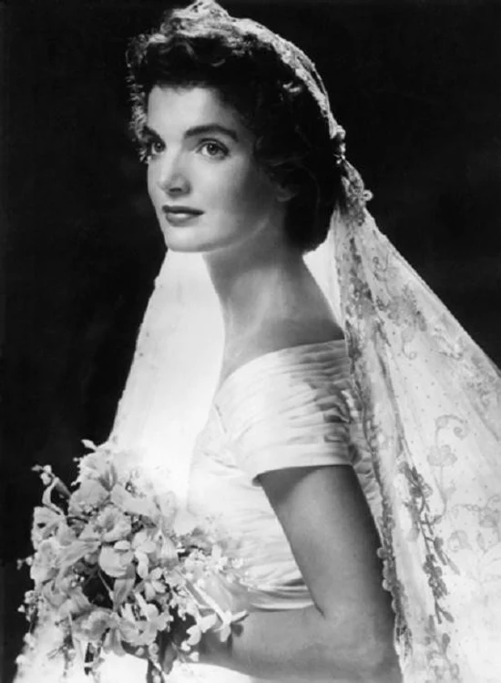 jackie kennedy on her wedding dayrhode islandseptember 12 1953 jpg jpeg