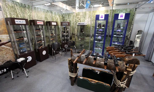Vânătorii pot achiziționa arme de la cele mai prestigioase fabrici din lume jpeg