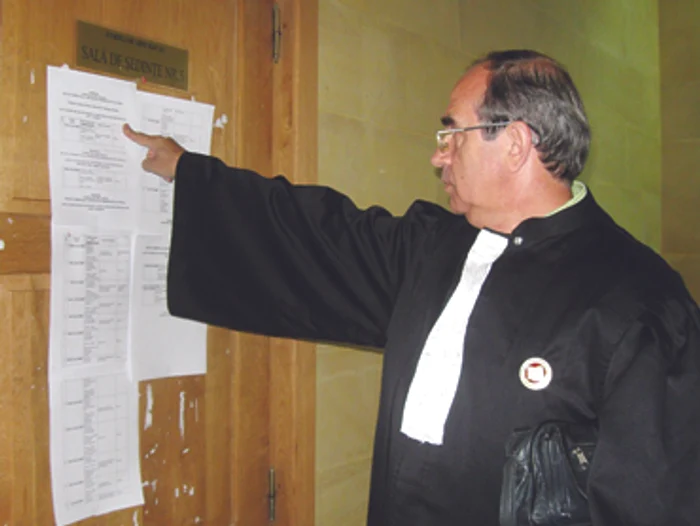 Bacău: Cei care împart dreptatea au ajuns la fundul sacului