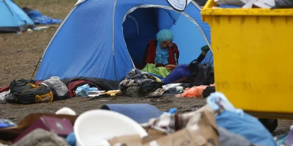 imigranta in tabara roszke foto ap/sipa