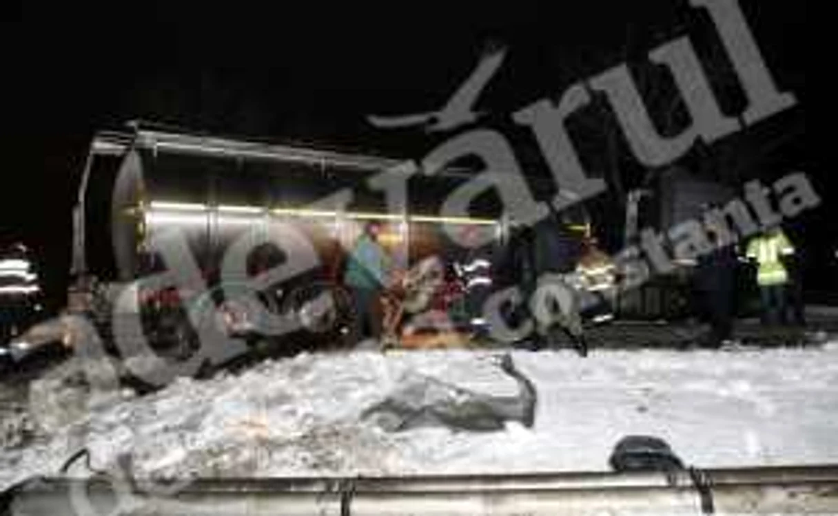 Circulaţia în zonă a fost reluată după aproape şase ore