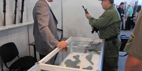 Semiautomatele sunt la mare căutare printre agenții de pază