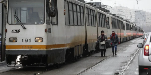 Gheaţa şi polei in Bucuresti FOTO Inquam Photos / Octav Ganea 