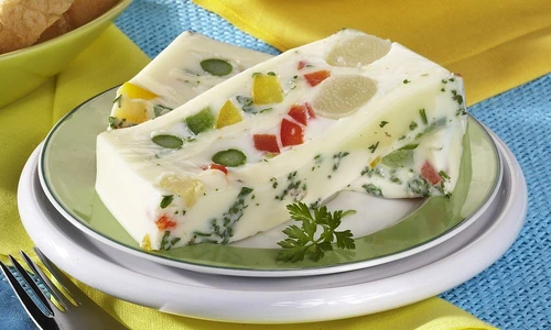 terina de branza cu legume jpeg
