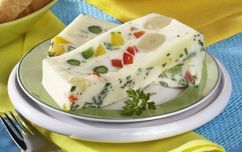 terina de branza cu legume jpeg