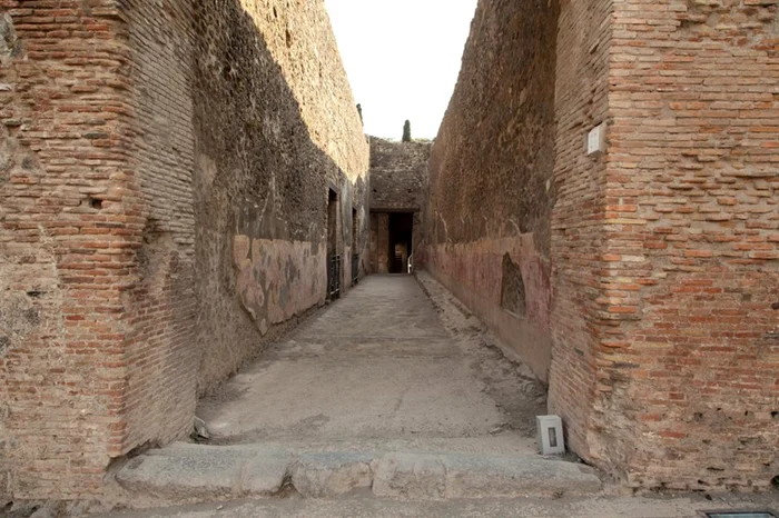 Zidurile pe care erau scrise „zvonurile” în lumea antică. Foto: Pompeii-Parco Archeologico