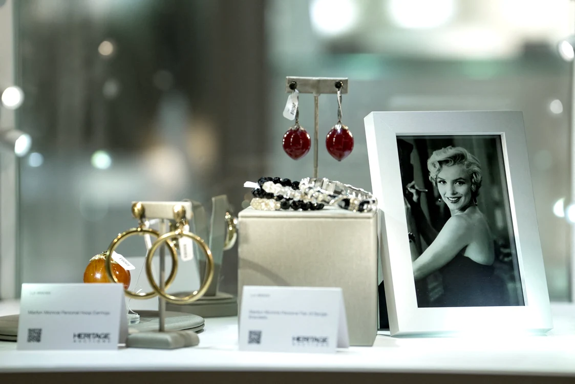 Bijuterii aparținând fostei vedete de cinema și model Marilyn Monroe FOTO: X