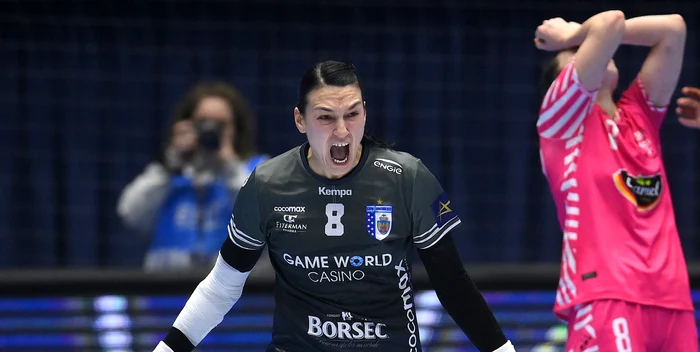 Cristina Neagu, cea mai bună jucătoare a lumii. Foto Mediafax