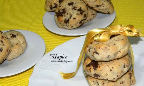 cookies cu lapte condensat si ciocolata poza 9 jpeg