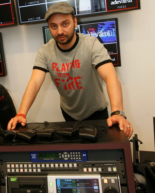 
    Ovidiu Jacobsen  