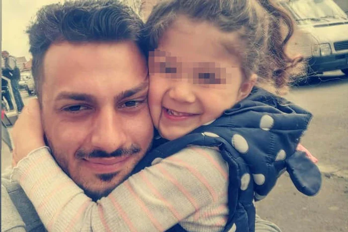 Tatăl vitreg și fetița căreia i-a curmat firul viețiiFoto: Facebook