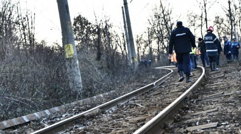 Bărbat spulberat de un tren, în apropierea staţiei CFR Leordeni