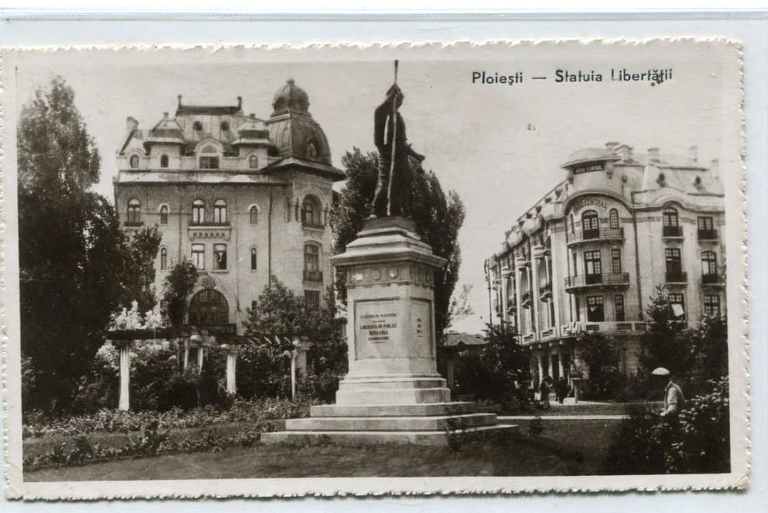 statuia libertatii FOTO Societatea culturala ATOM Ploiesti