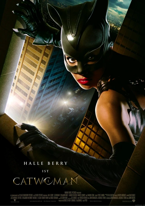 Halle Berry a fost a fost ”femeia pisică” în pelicula Catwoman (2004) jpeg