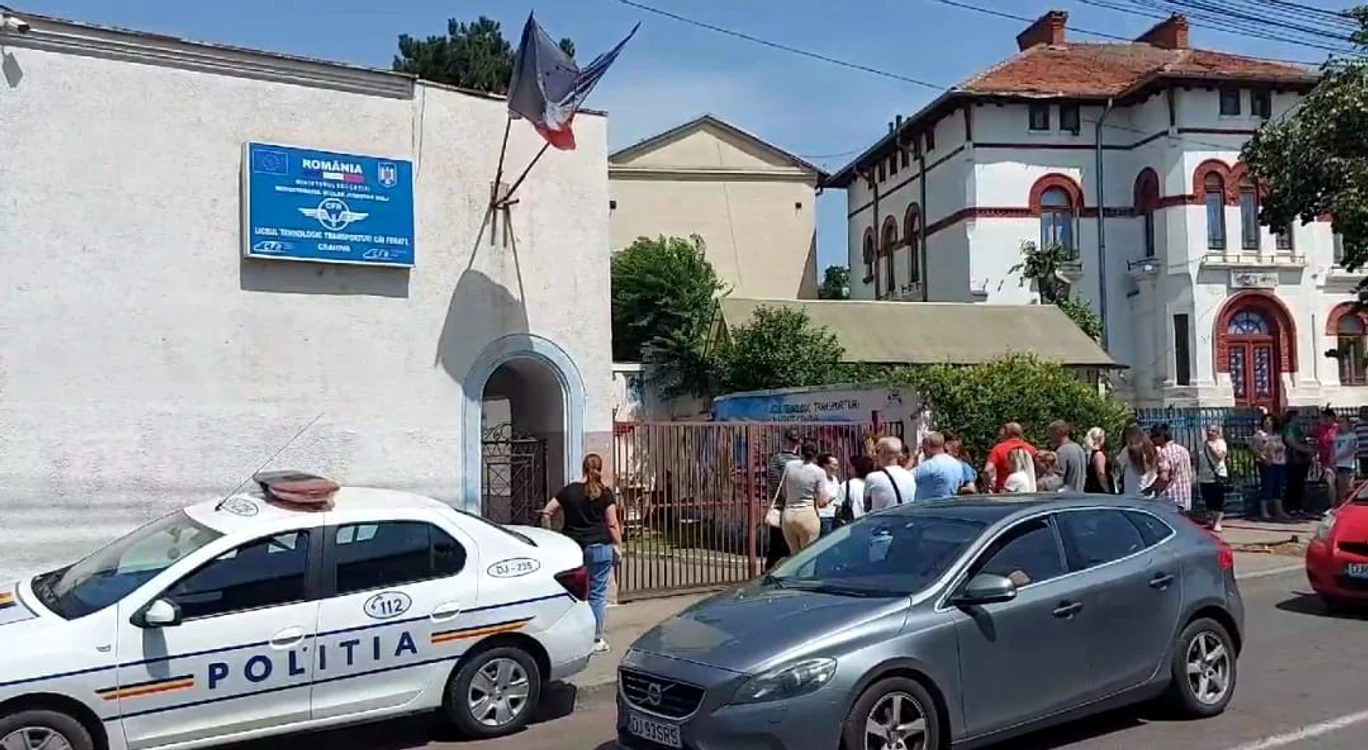 incidentul șocant a avut loc la liceul CFR din Craiova