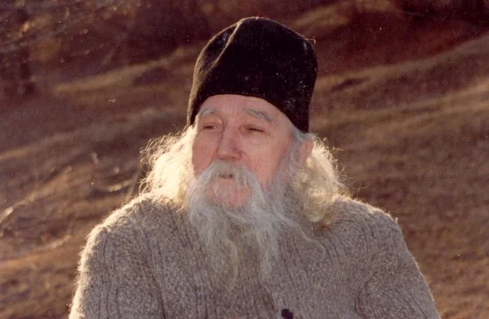 Părintele Cleopa a fugit de Securitate și s-a ascuns în munți 