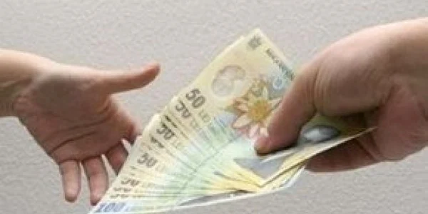 Finanţele resping ofertele băncilor la titluri de stat