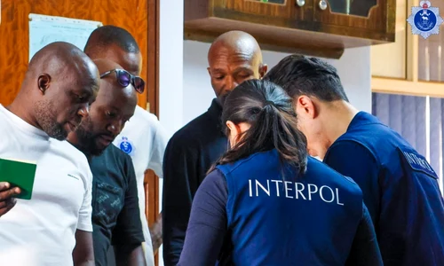 foto interpol 2 jpg