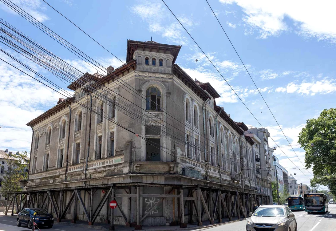Palatul „Simion Gheorghiu” este în pericol de prăbușire FOTO Primăria Galați