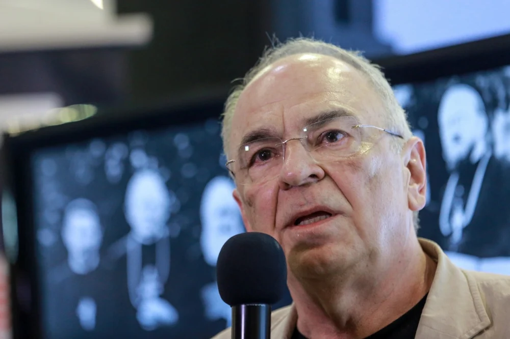 Liiceanu ar vrea să-l cloneze pe Bolojan și îl compară cu Moise: „Nu vreți să facem, până la urmă supremul test, cu harta României în față?”