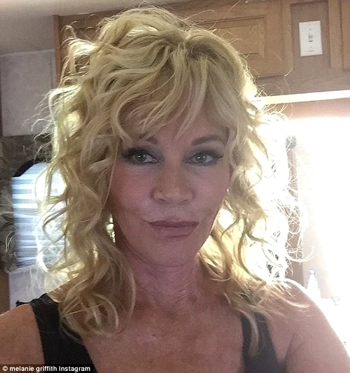 Melanie Griffith selfie jpeg