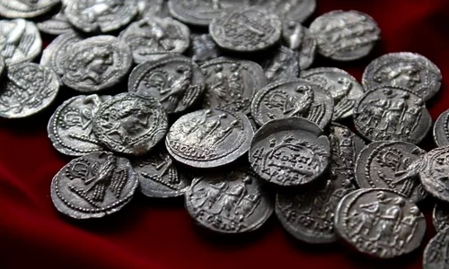 Conferință de presă: „Noi piese adăugate Tezaurului Istoric al României” jpeg