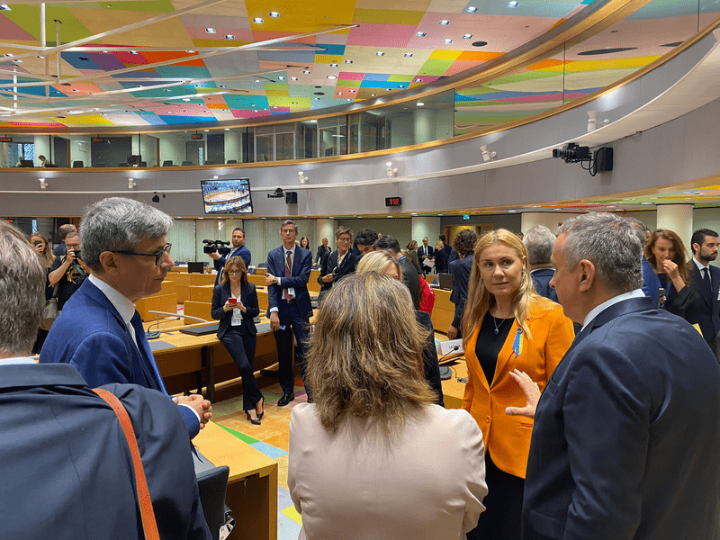 România susţine plafonarea preţului la gazele ruseşti