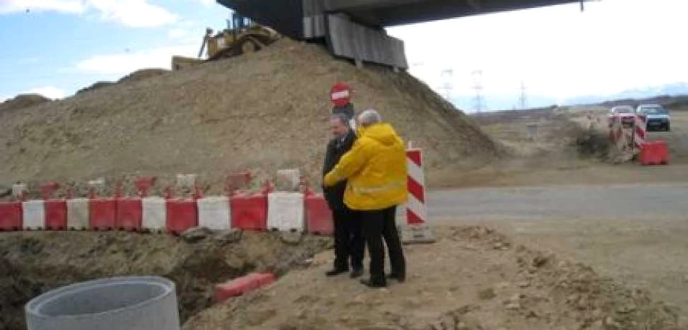 Prefectul judeţului Sibiu a vizitat astăzi şantierul centurii ocolitoare