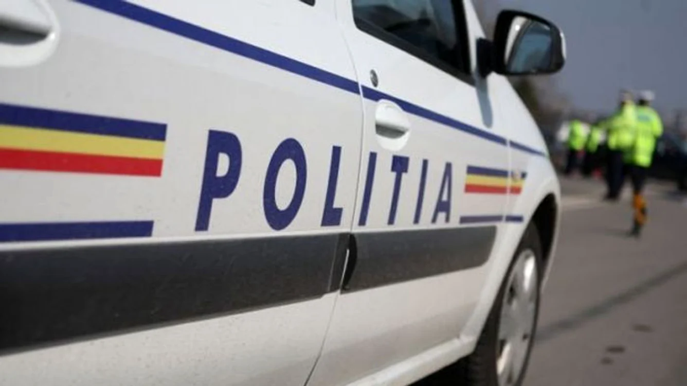 
    Biciclistul a fost resuscitat timp de o oră, dar fără rezultat   