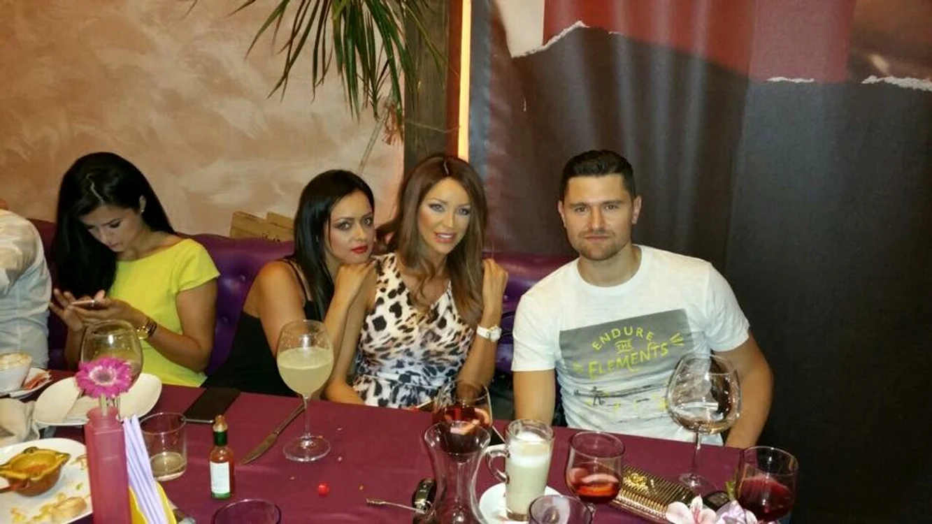 Bianca Drăguşanu, alături de Mircea Brânzei, sărbătoritul serii