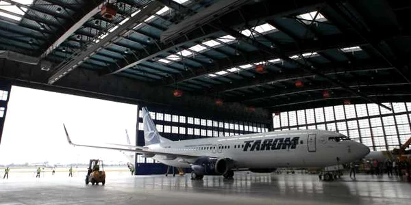 Imagini inedite de la ziua porţilor deschise la TAROM