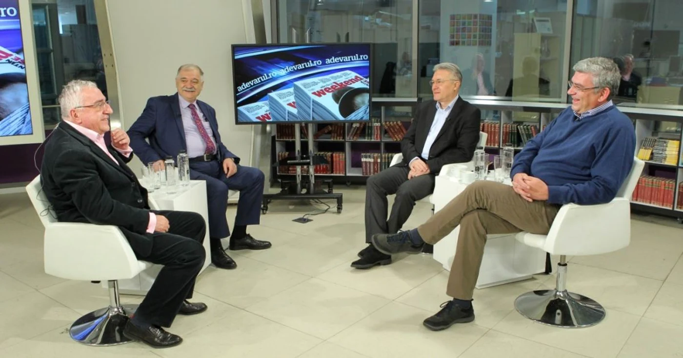 Liviu Mureşan,  Cristian Diaconescu şi Teodor Baconschi, invitaţii lui Cristian Unteanu - FOTO Eduard Enea