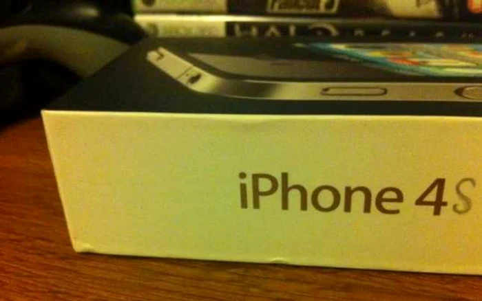 Cum transformi un iPhone 4 într-un iPhone 4S